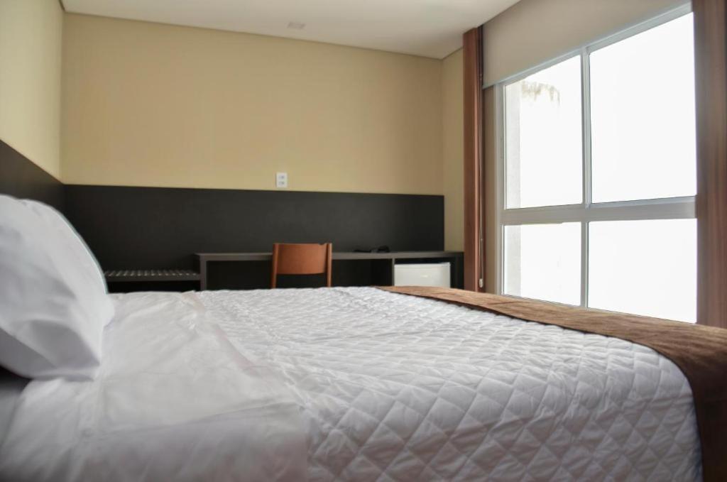 M Tower Hotel Pelotas Extérieur photo