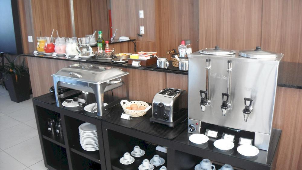 M Tower Hotel Pelotas Extérieur photo